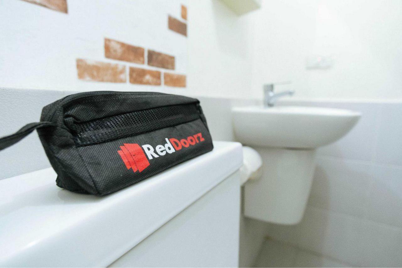 Reddoorz Syariah Near Rs Harapan Bunda Banda Aceh Hotel Geutieue Exterior foto